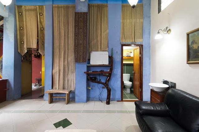 Guest house Secret, The Hobbit House