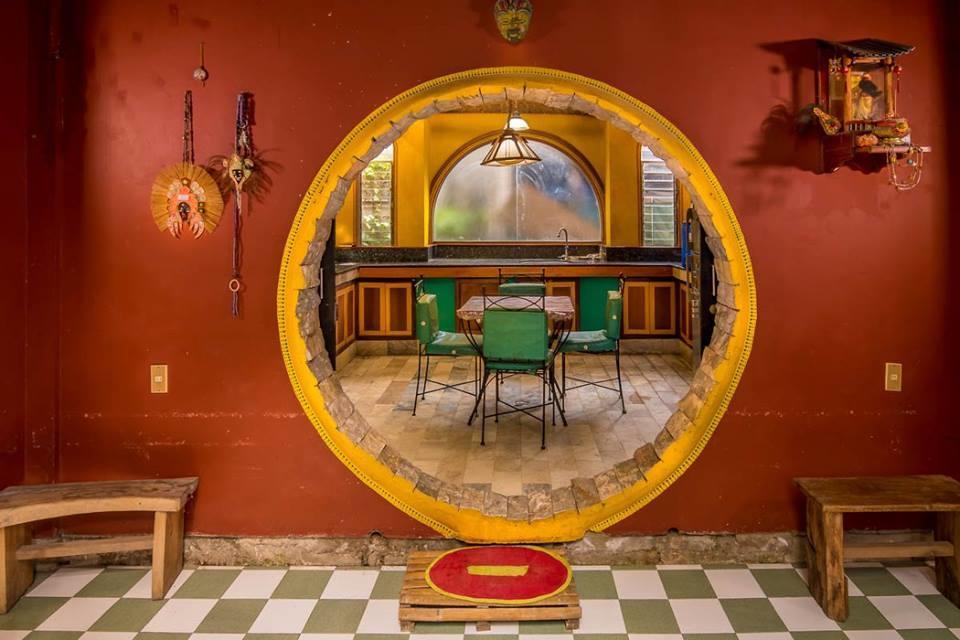 Secret, The Hobbit House Guest house *